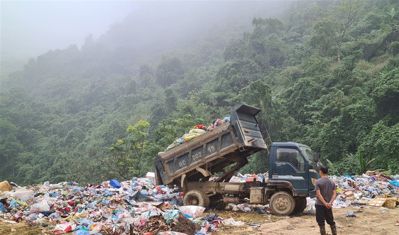 Cao Bằng: Người dân “kêu cứu” do bãi rác gây ô nhiễm nghiêm trọng