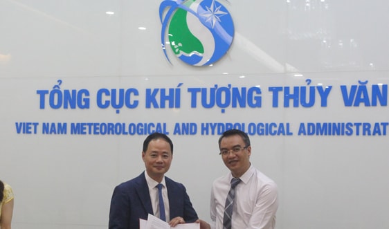Bổ nhiệm Quyền Giám đốc Trung tâm Ứng dụng Công nghệ Khí tượng Thủy văn