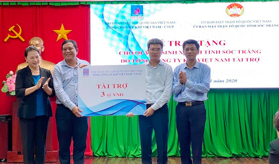 Tập đoàn Dầu khí Việt Nam tham gia đoàn công tác Trung ương đến miền Tây Nam bộ