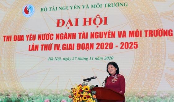 Phó Chủ tịch nước Đặng Thị Ngọc Thịnh dự Đại hội thi đua yêu nước ngành Tài nguyên và Môi trường lần thứ IV