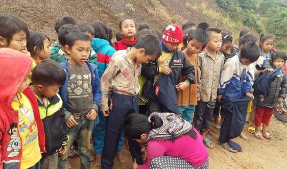 Nghệ An: Nhiều trường học các huyện vùng cao phải nghỉ học để tránh rét