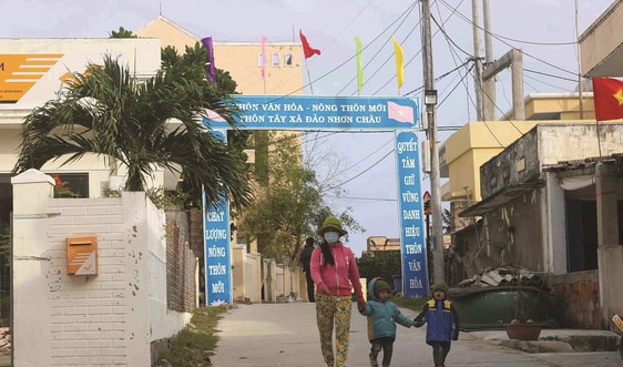 Điện về xã đảo Nhơn Châu