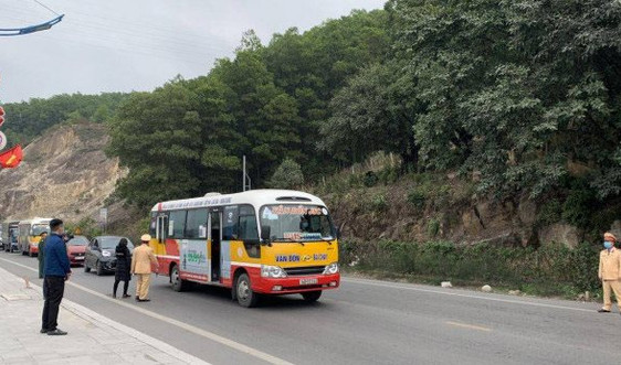Quảng Ninh cho phép xe khách liên tỉnh hoạt động trở lại từ 12h ngày 6/2