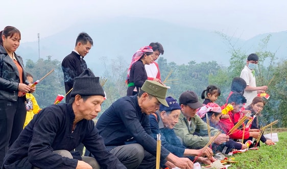 Những phong tục độc đáo ngày Tết của người dân tộc thiểu số vùng cao Lào Cai