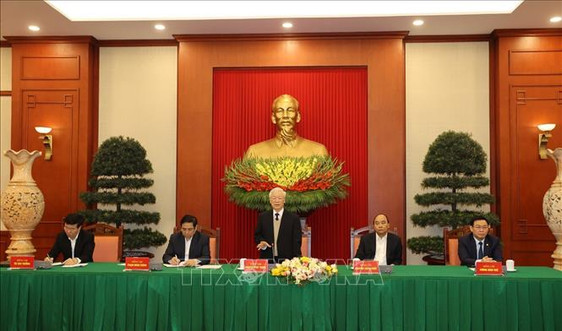 Bộ Chính trị gặp mặt thân mật các đồng chí nguyên Ủy viên Bộ Chính trị, Ban Bí thư, Trung ương khóa XII