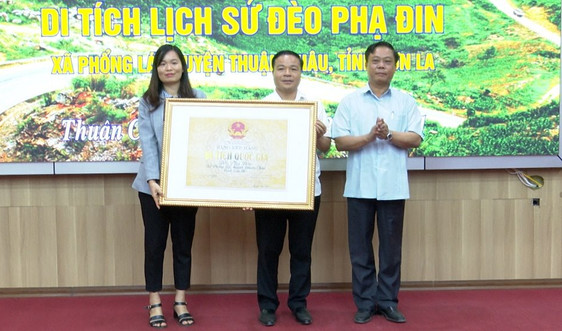 Sơn La đón Bằng công nhận xếp hạng di tích Quốc gia đèo Phạ Đin