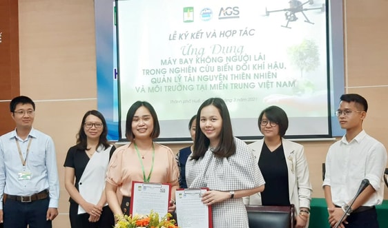 Ứng dụng máy bay không người lái vào nghiên cứu biến đổi khí hậu tại miền Trung