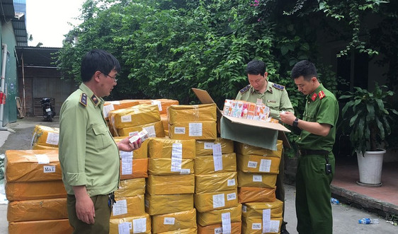Hà Nội: Phát hiện gần 14.000 lọ tinh dầu thuốc lá điện tử 
