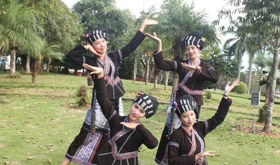 Nét văn hóa độc đáo của dân tộc Lự ở Lai Châu 