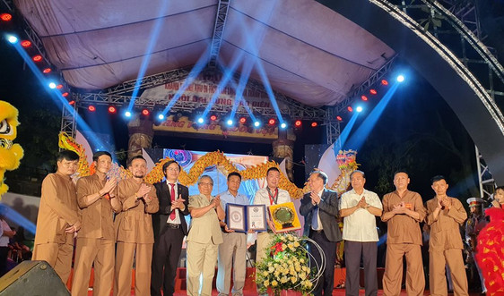 Bắc Ninh: Đình Đền Quốc Tướng Linh Từ đón nhận Bằng kỷ lục Việt Nam
