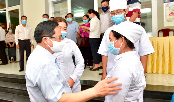 Thủ tướng Phạm Minh Chính tiếp xúc cử tri tại TP. Cần Thơ