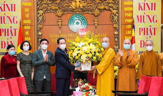 Phó Chủ tịch Thường trực Quốc hội chúc mừng Giáo hội Phật giáo Việt Nam nhân Đại Lễ Phật đản