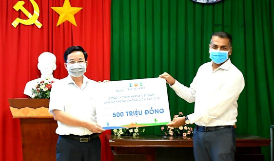 Nestlé Việt Nam ủng hộ Quỹ vắc-xin phòng chống Covid-19