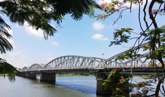 Thừa Thiên Huế: Phát triển ngành du lịch thành ngành kinh tế mũi nhọn