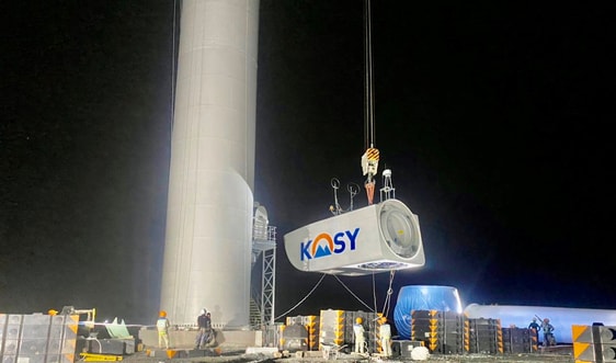 Đẩy nhanh tiến độ thi công nhà máy Điện gió Kosy Bạc Liêu trước “giờ G” 
