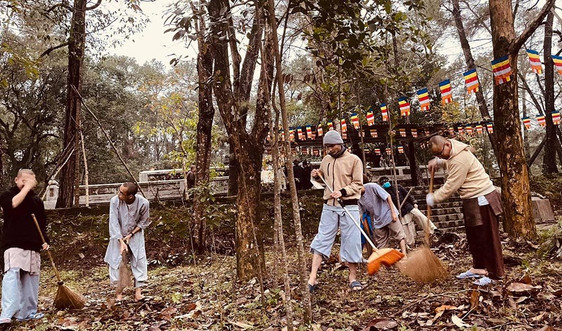  Cộng đồng tôn giáo Thừa Thiên Huế đã tham gia tích cực vào công tác bảo vệ môi trường, ứng phó BĐKH
