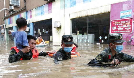 Trung Quốc ban hành cảnh báo đỏ về mưa lớn ở Hà Nam