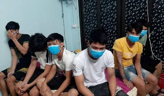 Nghệ An: Phạt cả chủ và khách hát karaoke giữa mùa dịch 125 triệu đồng