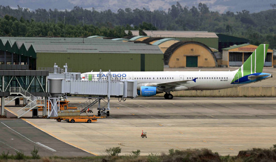 Bamboo Airways đưa đoàn y bác sĩ tiếp viện miền Nam chống dịch và công dân Bình Định hồi hương
