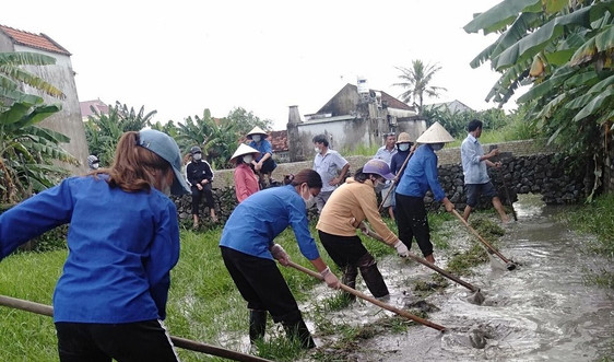 Nghệ An: Khắc phục hậu quả mưa lũ và vệ sinh môi trường