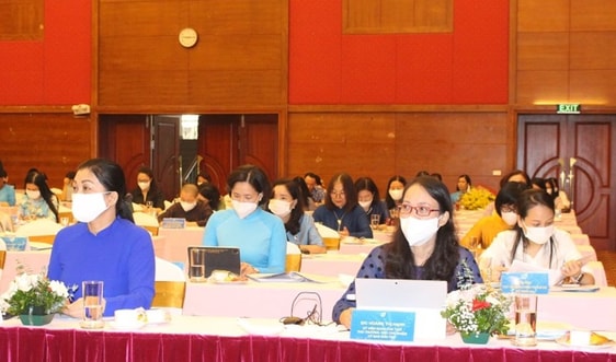 Tập trung hỗ trợ phụ nữ nghèo và dân tộc thiểu số vươn lên