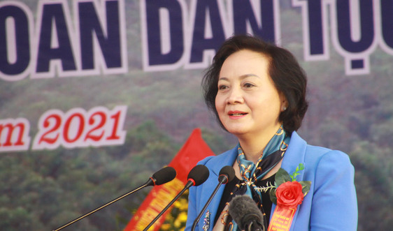 Bộ trưởng Bộ Nội vụ Phạm Thị Thanh Trà dự Ngày hội Đại đoàn kết và tiếp xúc cử tri Yên Bái