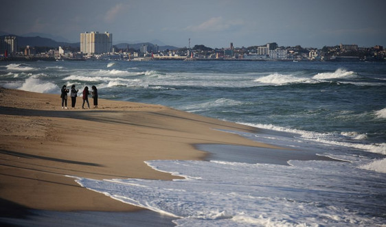 Nước biển dâng cao đe dọa các bãi biển ở Hàn Quốc