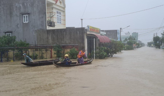 Bình Định: 3 người chết, 2 người bị thương do mưa lũ