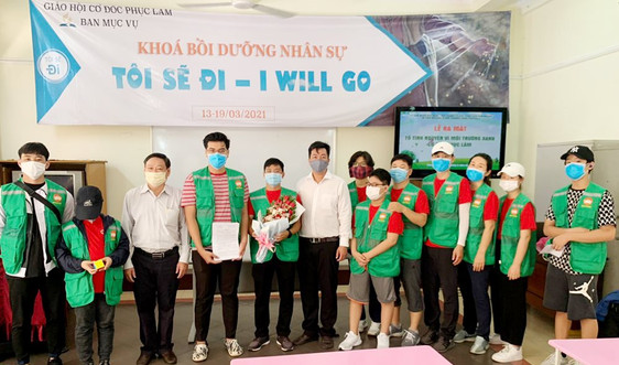 Quận Phú Nhuận (TP.HCM): Tín đồ trẻ Hội thánh Cơ Đốc Phục lâm tình nguyện vì môi trường xanh