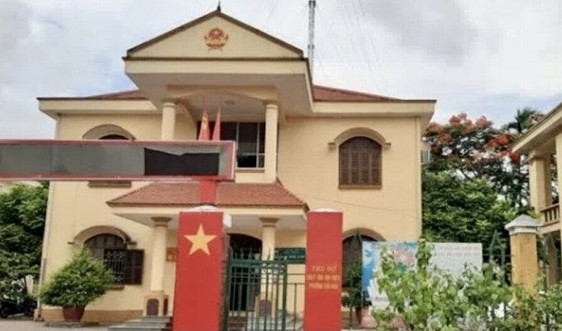 Hải Phòng: Liên quan đến cấp “sổ đỏ”, tạm đình chỉ chủ tịch phường Văn Đẩu