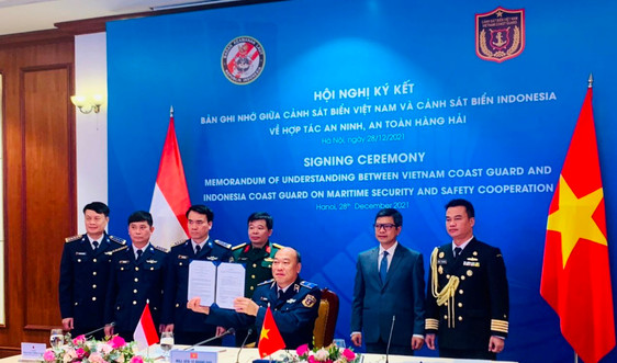 Cảnh sát biển Việt nam Ký bản ghi nhớ về hợp tác an ninh, an toàn hàng hải