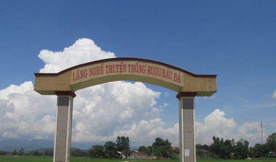 Bình Định: NutiFood đầu tư nhà máy sản xuất rượu Bàu Đá