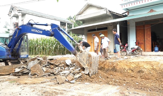 Văn Yên (Yên Bái): Đồng bào công giáo tích cực hiến đất làm đường