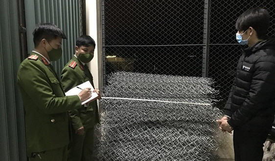 Bắt giữ đối tượng cắt trộm rào chắn trên cao tốc đoạn Cao Bồ - Mai Sơn