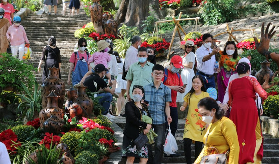 Khánh Hòa: An toàn phòng chống dịch, thu hút du khách dịp Tết Nguyên đán