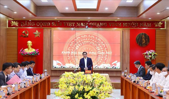Thủ tướng Phạm Minh Chính làm việc với lãnh đạo chủ chốt tỉnh Khánh Hoà