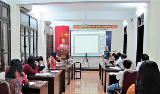 Các nhà khoa học chia sẻ nghiên cứu về khí tượng, khí hậu tại Việt Nam