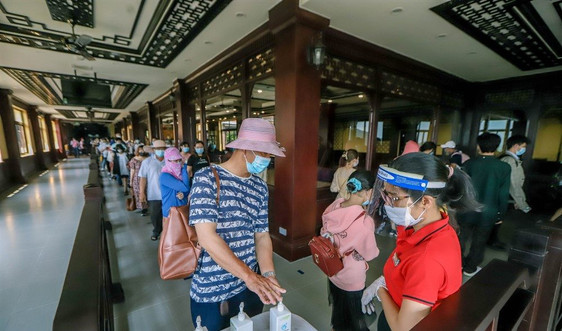 Đà Nẵng: Khu du lịch Bà Nà nhộn nhịp ngày đầu mở cửa trở lại