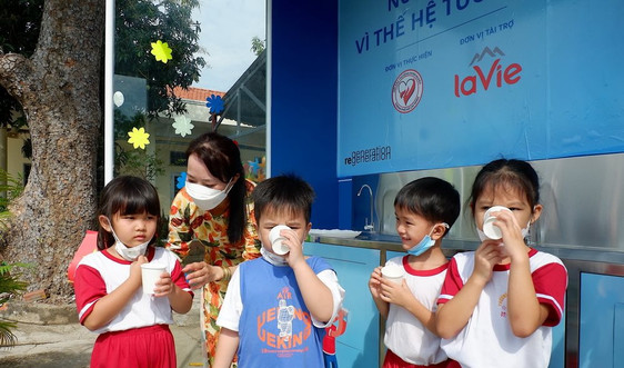 Nestlé Việt Nam, La Vie hỗ trợ cộng đồng tiết kiệm, sử dụng nước một cách bền vững