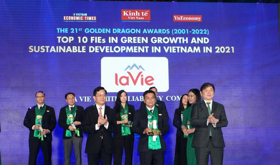 La Vie là hãng nước uống duy nhất vào Top 10 Doanh nghiệp FDI phát triển bền vững