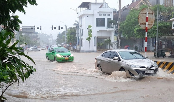 Các tỉnh Bắc Bộ sẵn sàng phương châm “bốn tại chỗ” để ứng phó mưa lớn