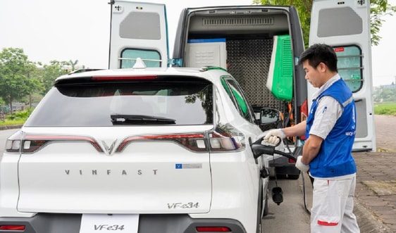 Dịch vụ cứu hộ pin 24/7: Mảnh ghép hoàn thiện hệ sinh thái ô tô điện tại Việt Nam