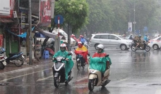 Thời tiết ngày 15/6, Hà Nội có mưa rào và dông