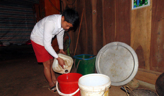 Điện Biên thiếu nước sinh hoạt mùa khô, người dân gặp nhiều khó khăn