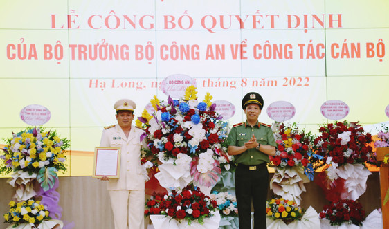 Đại tá Đinh Văn Nơi nhận nhiệm vụ Giám đốc Công an tỉnh Quảng Ninh