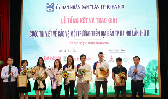 16 tác phẩm đạt giải Cuộc thi viết về Bảo vệ Môi trường trên địa bàn thành phố Hà Nội lần thứ II