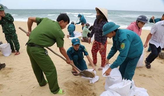 Bình Định khẩn trương, quyết liệt ứng phó bão số 4 