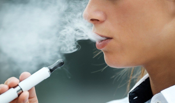 Cần hiểu đúng về tác hại của thuốc lá điện tử