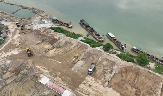 Nghệ An: Khai thác cát vượt công suất, một DN bị phạt 300 triệu đồng