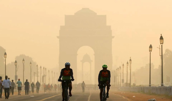 Delhi dừng các hoạt động xây dựng do ô nhiễm không khí trầm trọng